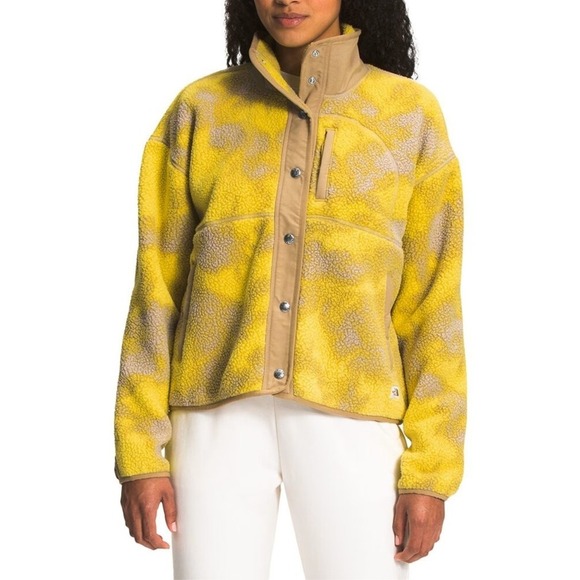 The North Face Jackets & Blazers - The North Face Cragmont Printed Fleece Jacket Snap Yellow Tan Women's Size XL